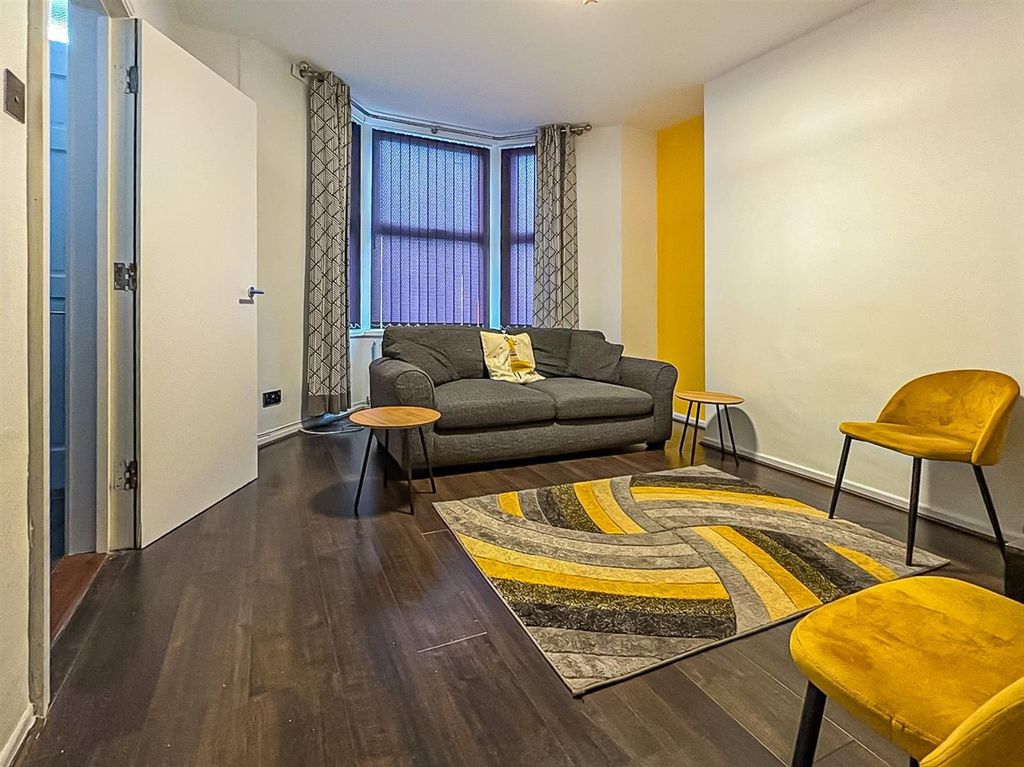 Additional image 4 of 1 bed flat for saleTyn-Y-Coed Place, Roath, Cardiff CF24