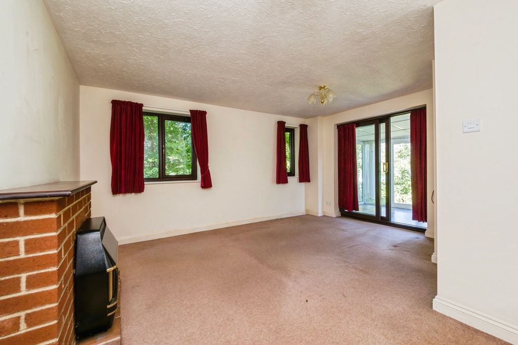 Additional image 5 of 2 bed semi-detached house for saleKingcome Court, Fore Street, Buckfastleigh, Devon TQ11