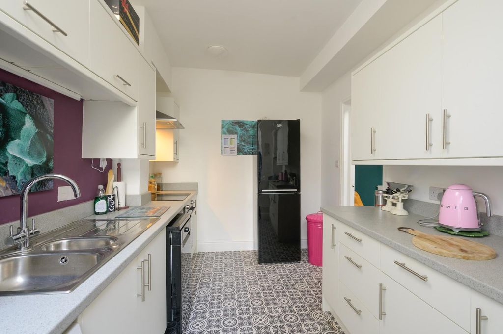2 bed flat for saleSydney Place, Bathwick, Bath BA2 photo 5
