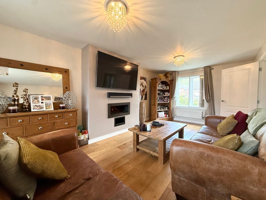 Additional image 5 of 4 bed detached house for saleMaes Y Ffion, Llwydcoed, Aberdare, Rhondda Cynon Taf CF44