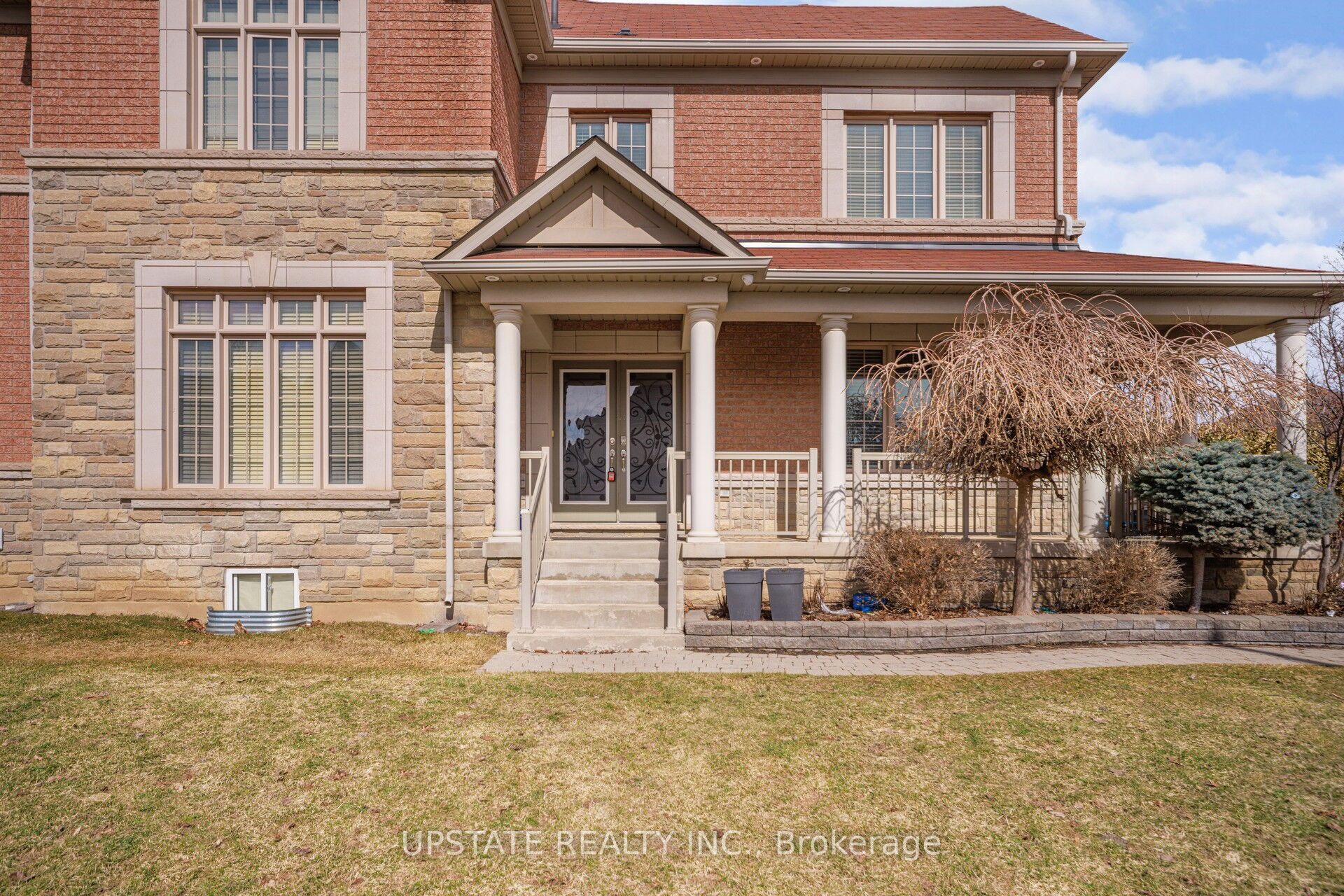 Additional image 3 of 2 Beachville Circle, Brampton, ON, L6X 0V4