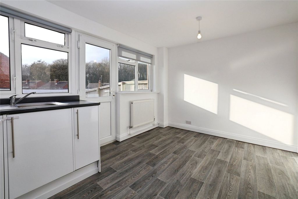 Additional image 7 of 3 bed terraced house for saleMoreton Park Road, Bideford, Devon EX39