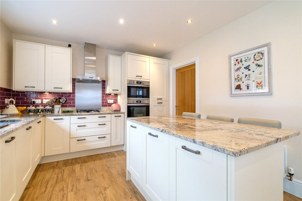 Additional image 7 of 4 bed detached house for saleGrant Court, Bideford, Devon EX39