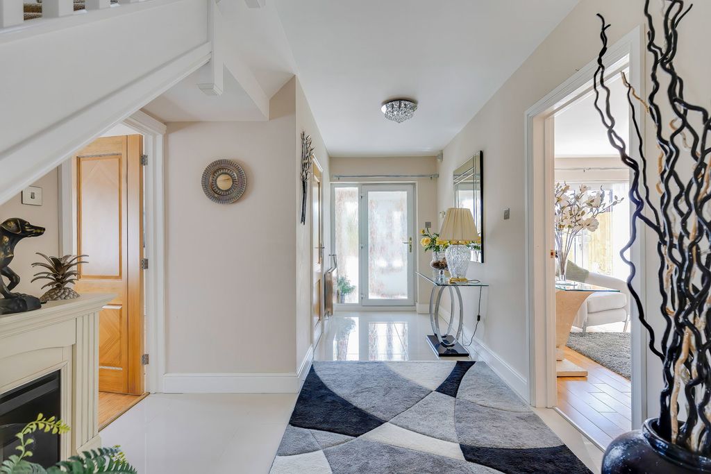 Additional image 7 of 4 bed detached house for saleWern Fawr Lane, Old St Mellons, Cardiff CF3
