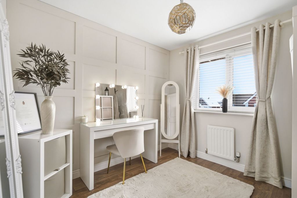 Additional image 22 of 3 bed detached house for saleBrambling Crescent, Penallta, Hengoed CF82