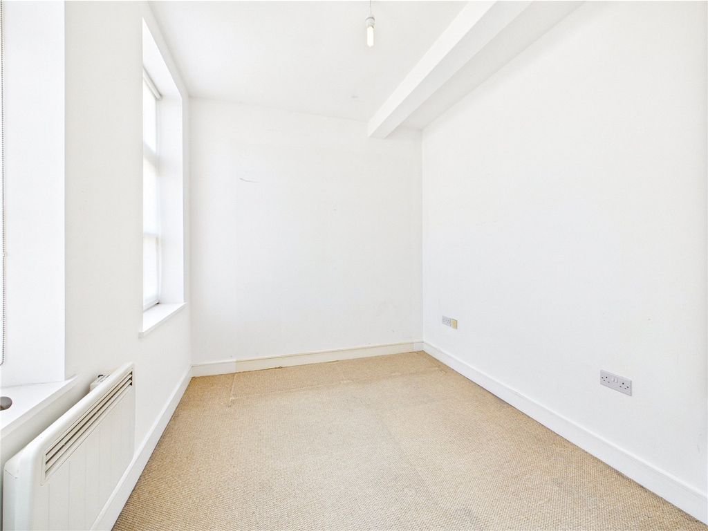 Additional image 8 of 2 bed flat for saleOld St. Michaels Drive, Braintree, Essex CM7