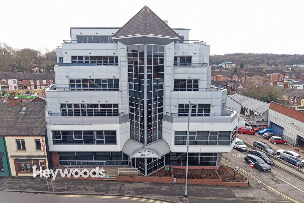 1 bed flat for saleBrunswick Street, Newcastle ST5