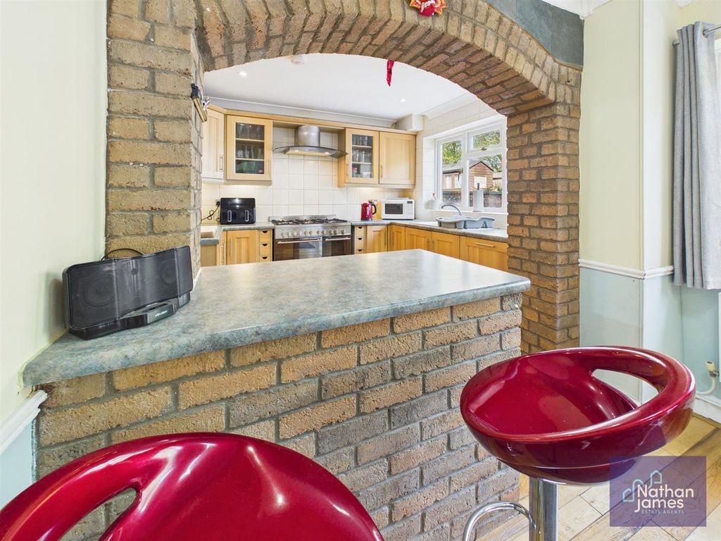 Additional image 7 of 4 bed semi-detached house for saleKestrel Close, Caldicot NP26