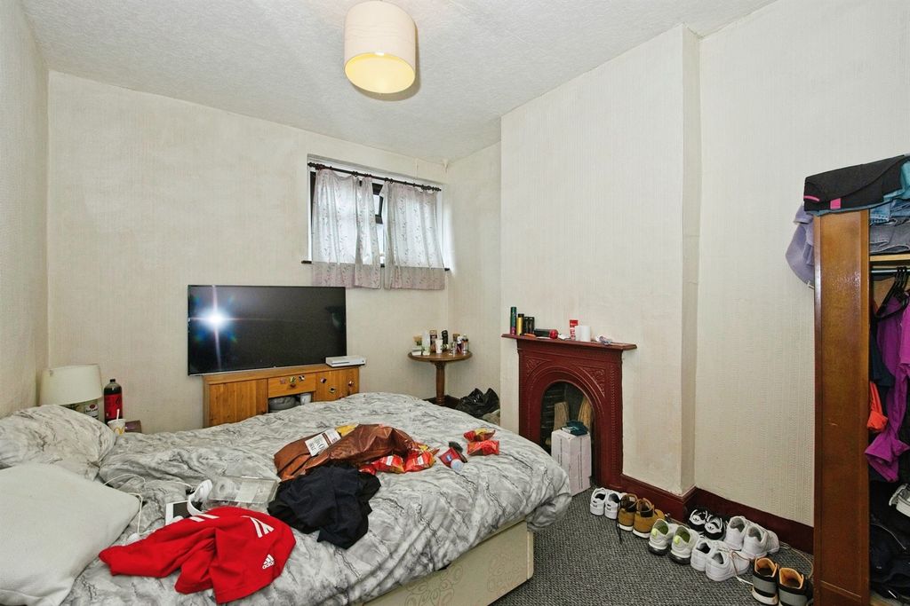 Additional image 16 of 7 bed terraced house for saleCommercial Road, Newport NP20