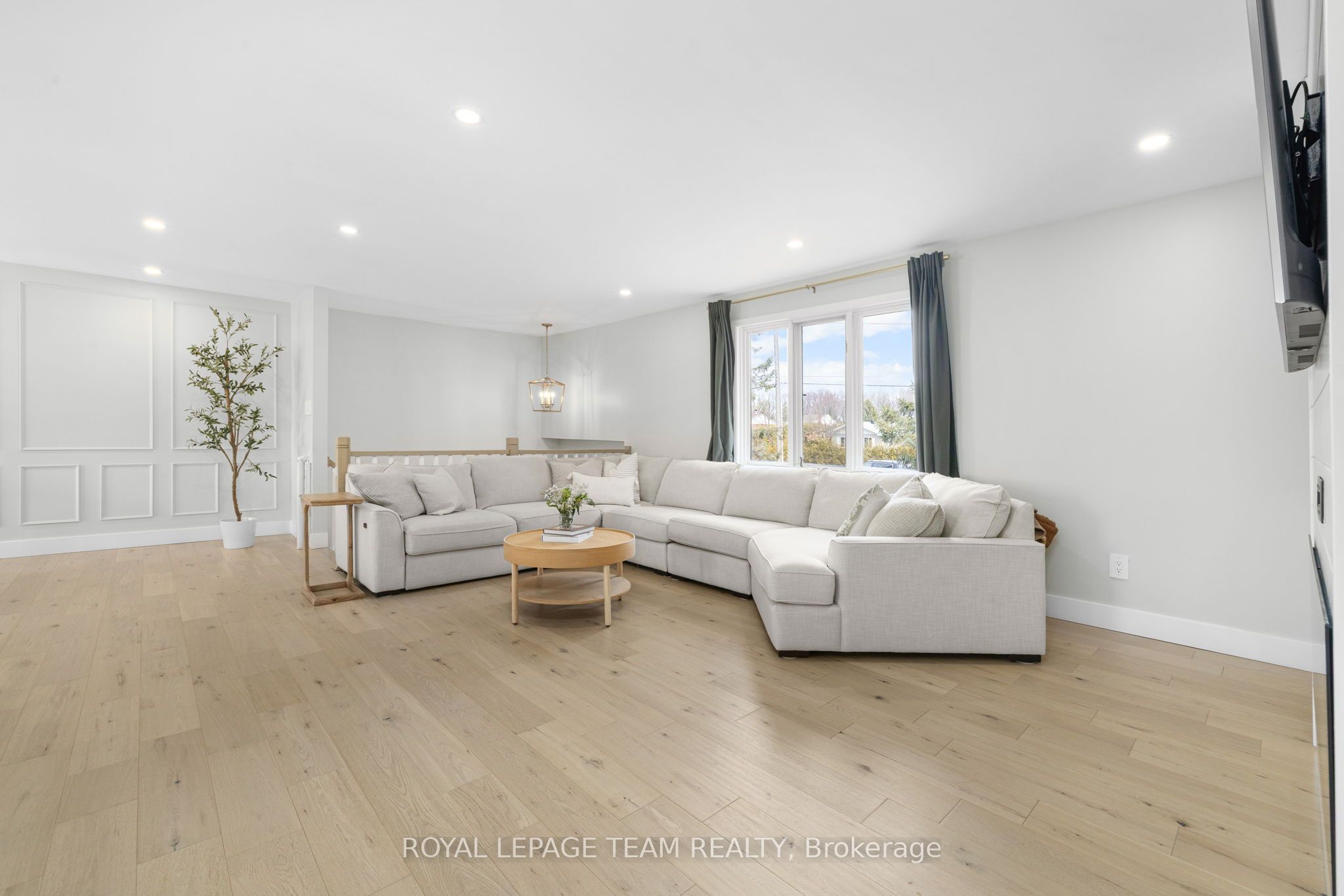 Additional image 3 of 1386 Johnston Drive, Ottawa, ON, K4P 1A6