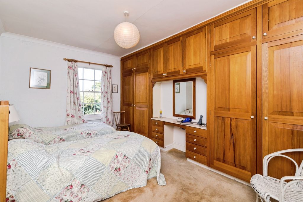 Additional image 8 of 5 bed terraced house for saleStation Road, Beccles, Suffolk NR34