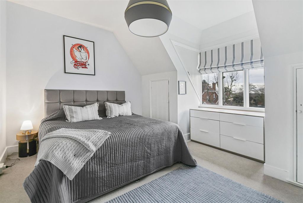 Additional image 30 of 6 bed semi-detached house for saleSt. Catherines Road, Broxbourne EN10