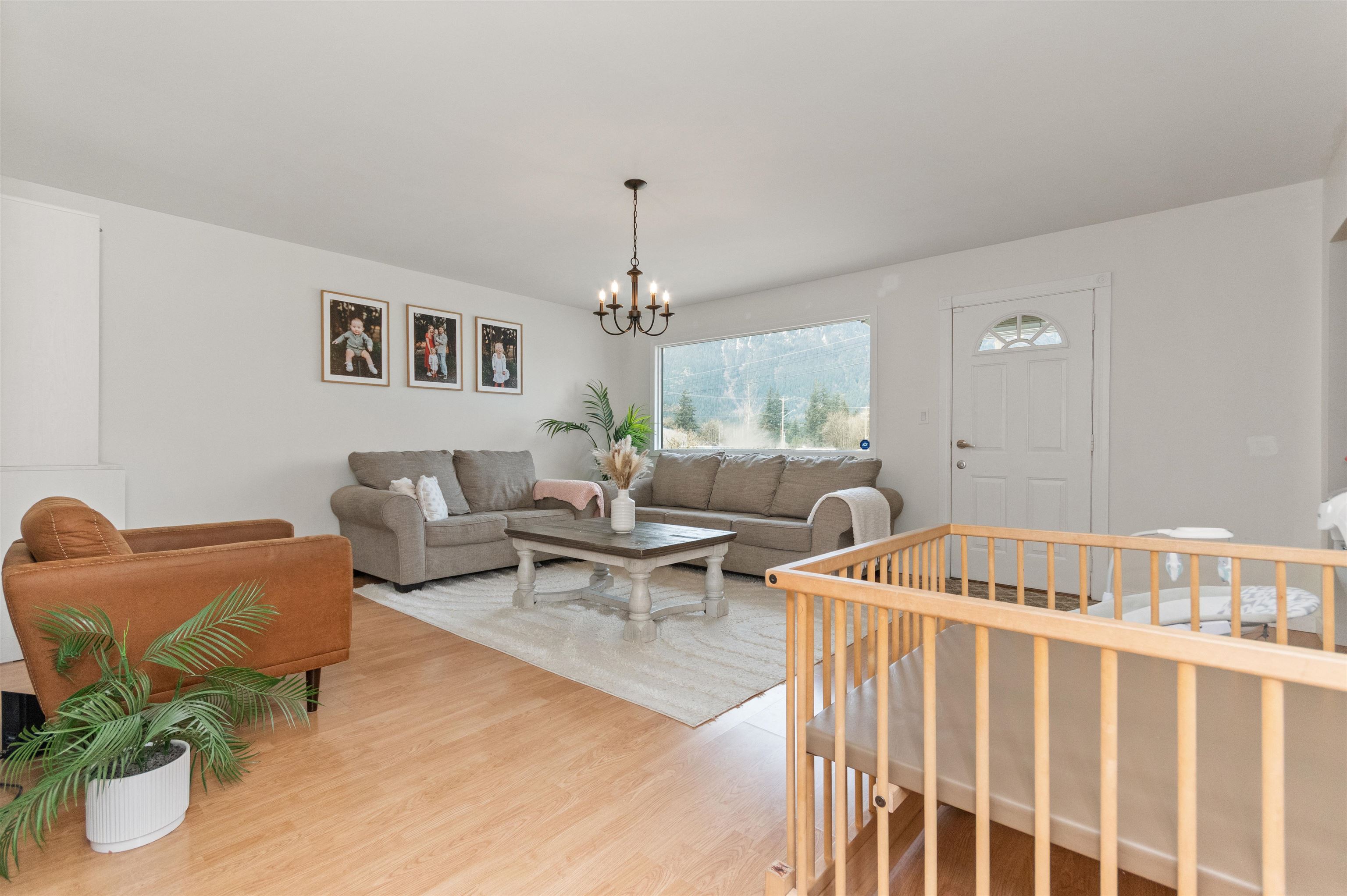 Additional image 6 of 522 Raab Street, Hope, BC, V0X 1L4