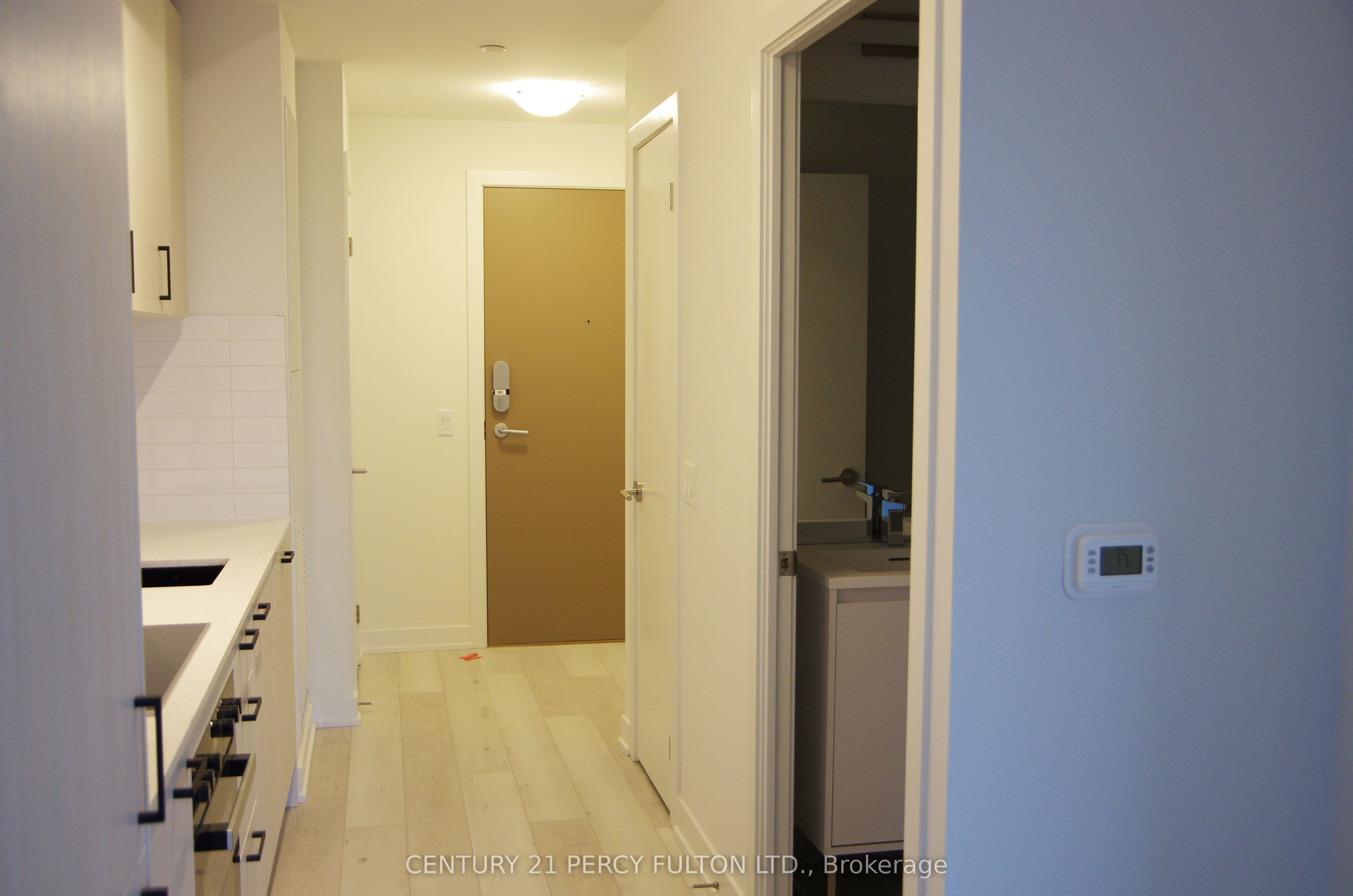 Additional image 4 of 601-5 Quarrington Lane, Toronto, ON, M3C 0S4