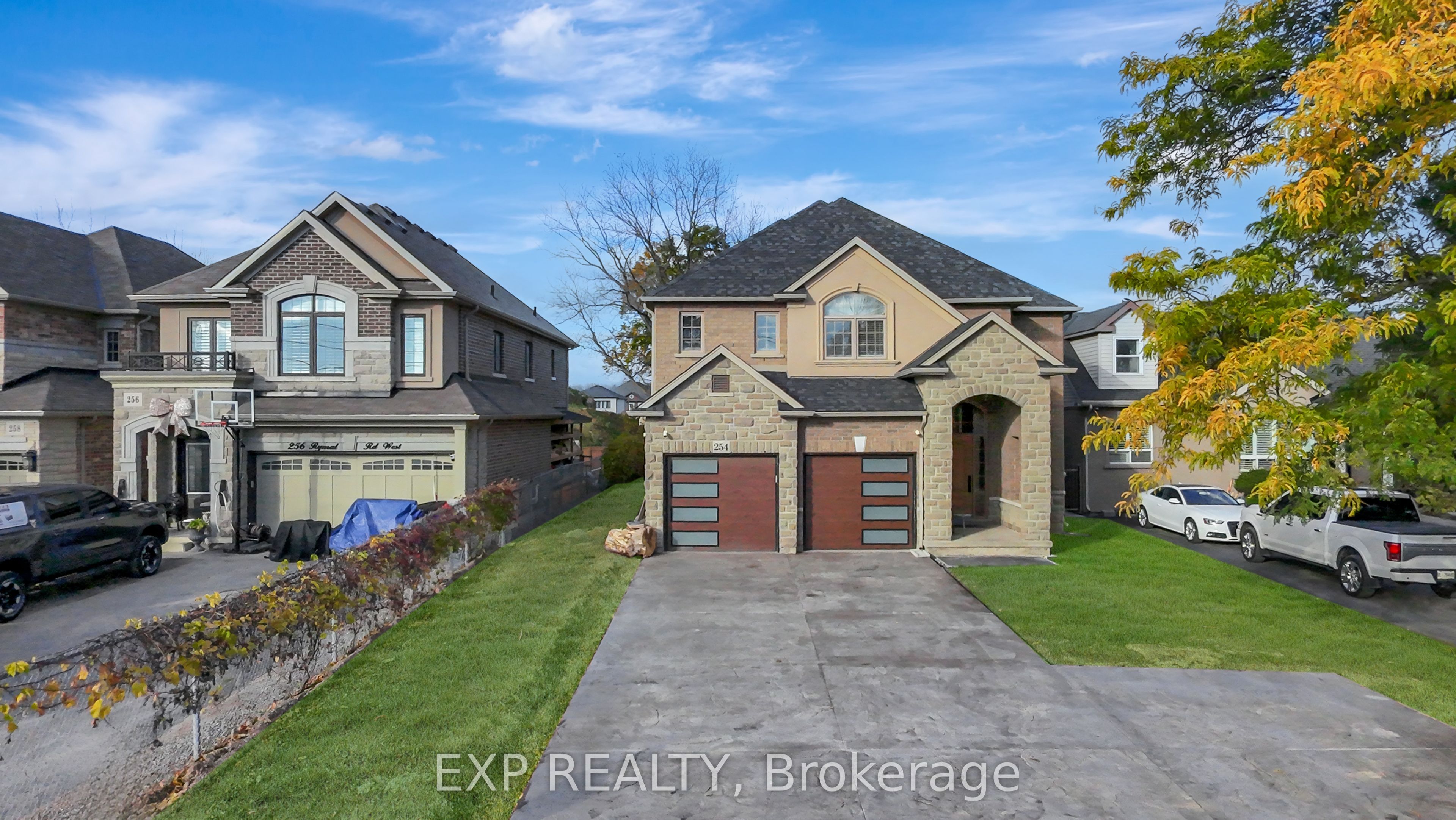 254 Rymal Road W, Hamilton, ON, L9B 1B8 photo 2