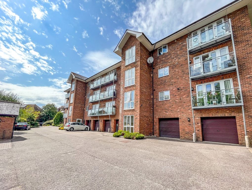 Additional image 2 of 2 bed flat for saleBeachy Head View, St Leonards-On-Sea TN38