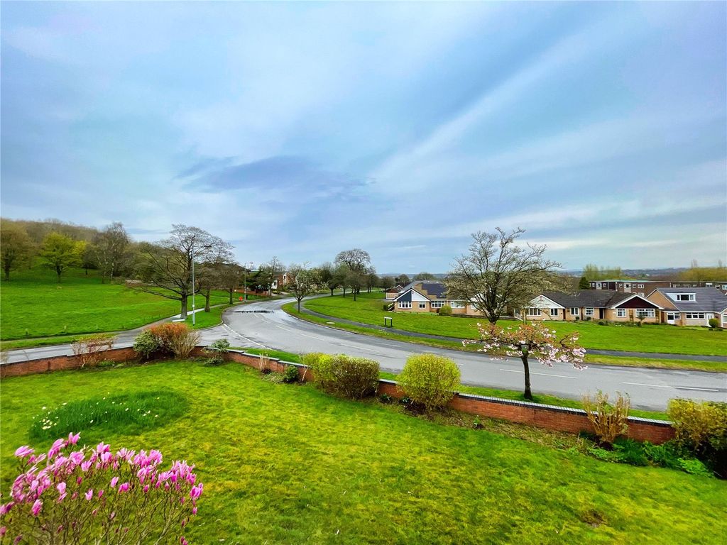 Additional image 6 of 5 bed detached house for saleGeneva Drive, Newcastle, Staffordshire ST5