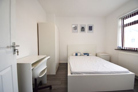 Hipswell Highway, Coventry CV2, Room to rent