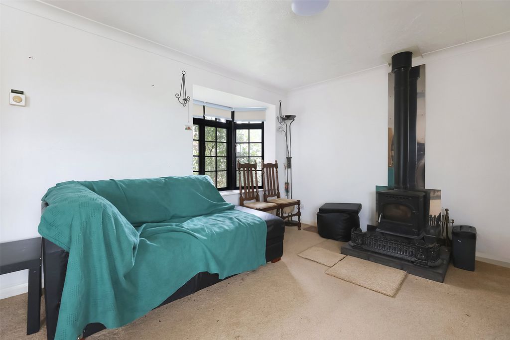 Additional image 4 of 3 bed end terrace house for saleBarleymow Court, Betchworth, Surrey RH3