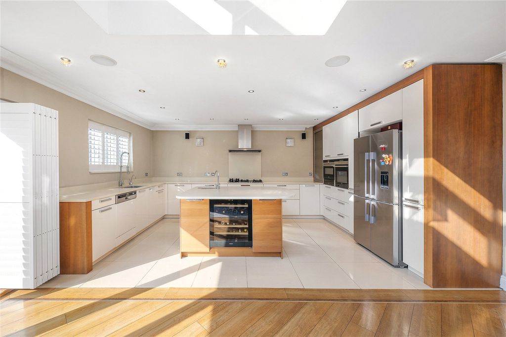 Additional image 3 of 5 bed detached house for saleBrabourne Rise, Beckenham BR3