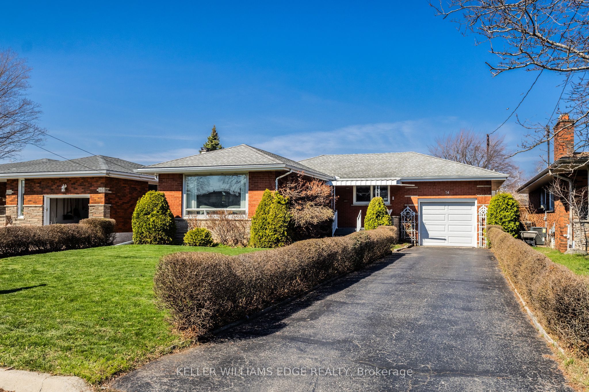 14 Pleasant Avenue, Hamilton, ON, L8G 2L2