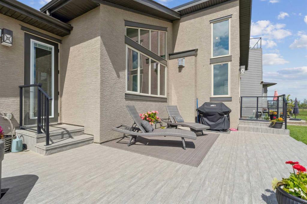 Additional image 6 of 64 Walcrest View SE, Calgary, AB, T2X 4G3
