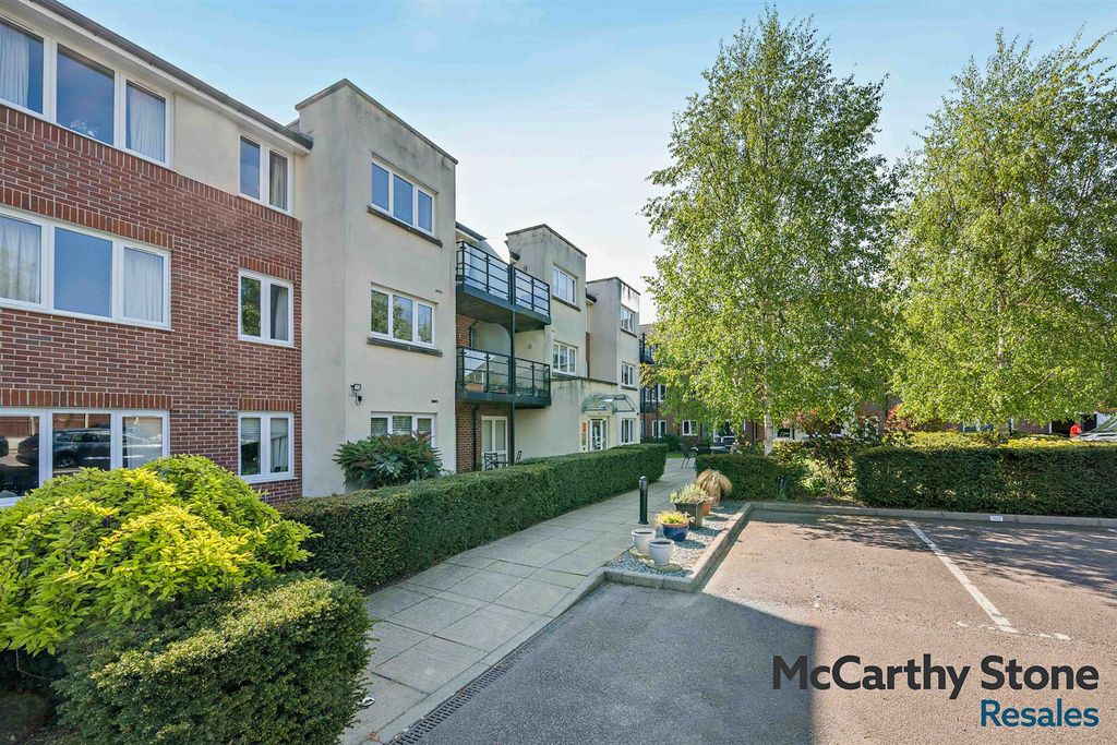 Additional image 15 of 2 bed flat for saleWaggoners Court, Legions Way, Bishop's Stortford CM23