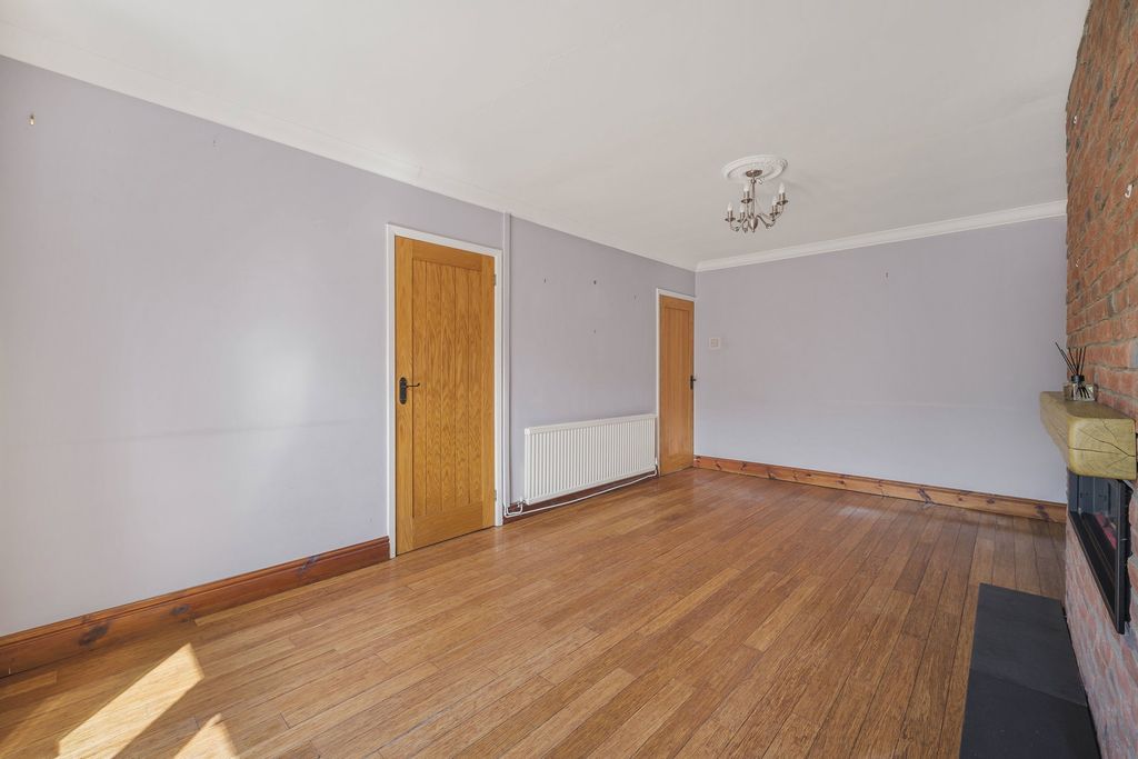 Additional image 7 of 3 bed semi-detached bungalow for saleForest Avenue, Cefn Hengoed, Hengoed CF82