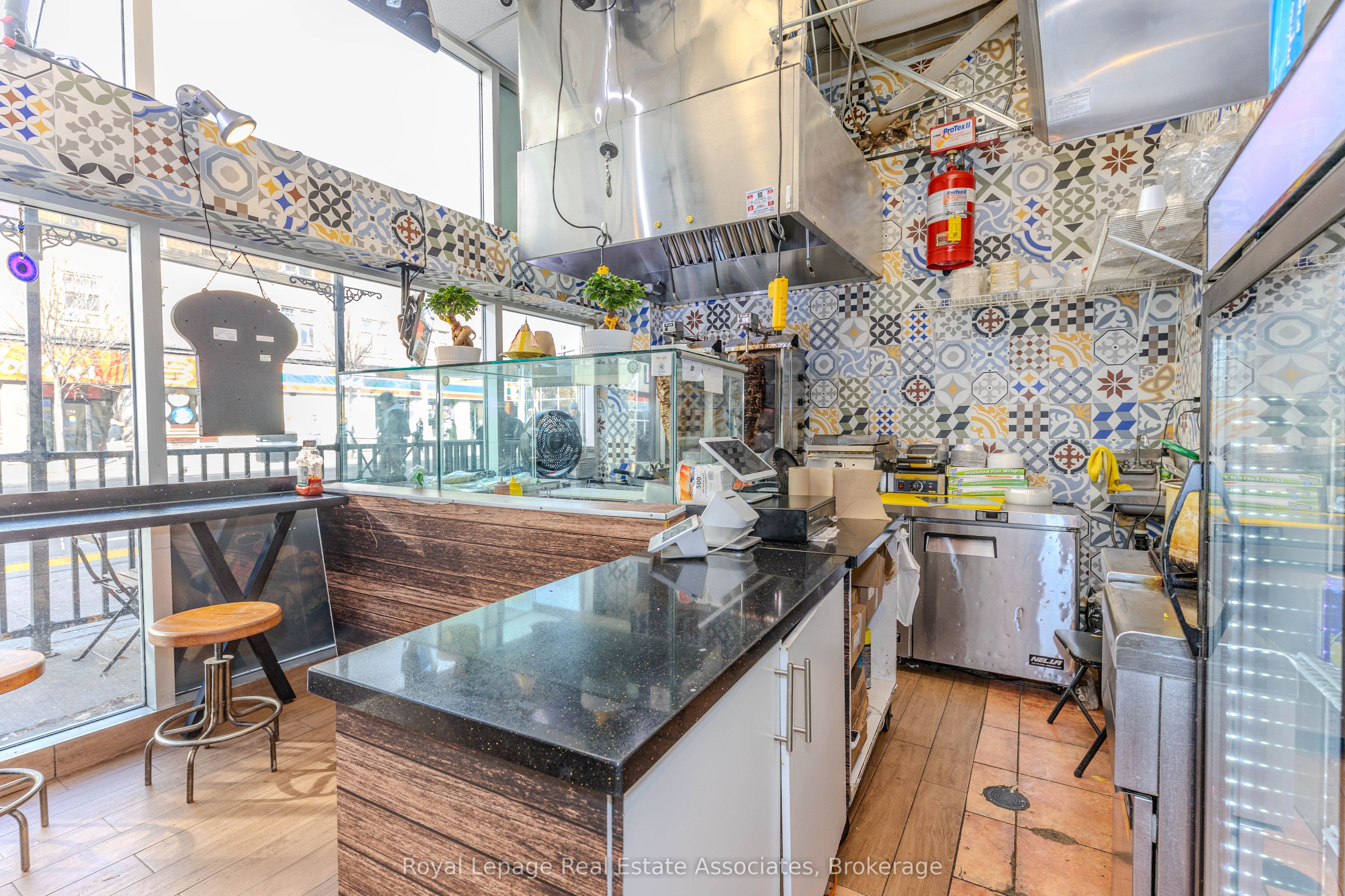 Additional image 4 of Unit 1-750 Spadina Avenue, Toronto, ON, M5S 2J2
