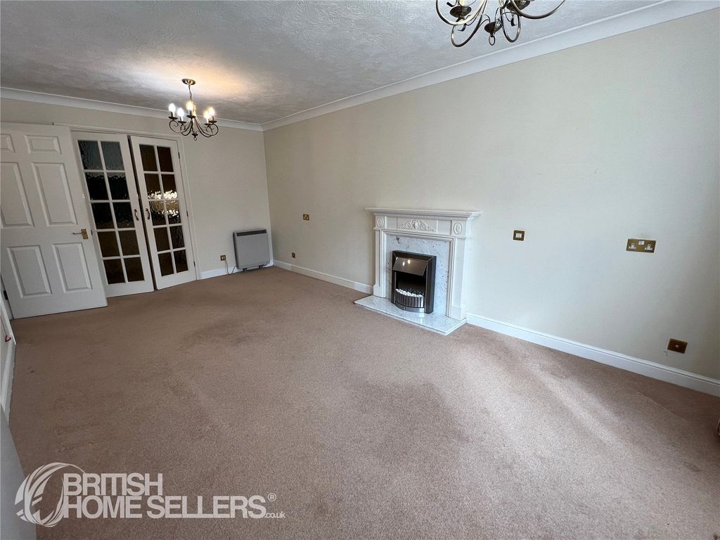 Additional image 10 of 2 bed flat for saleQueen Street, Arundel', West Sussex BN18