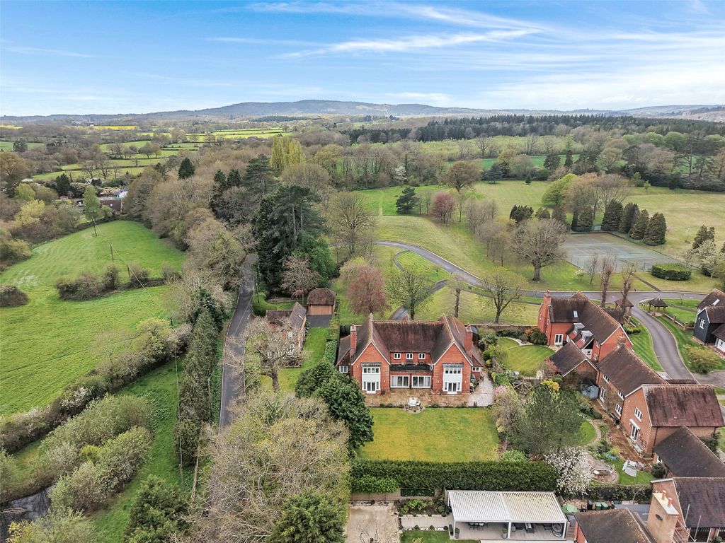 Additional image 23 of 5 bed detached house for saleRykens Lane, Betchworth, Surrey RH3