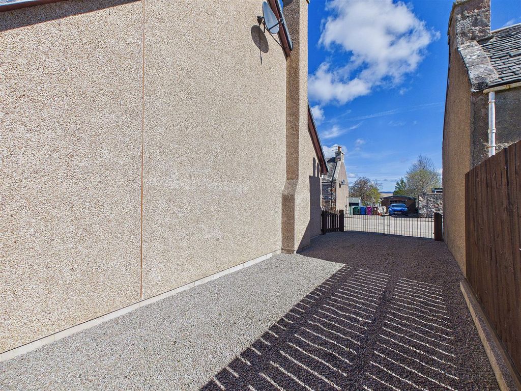 Additional image 29 of 4 bed detached house for saleLonach Cottage, 60 Main Street, Tomintoul AB37