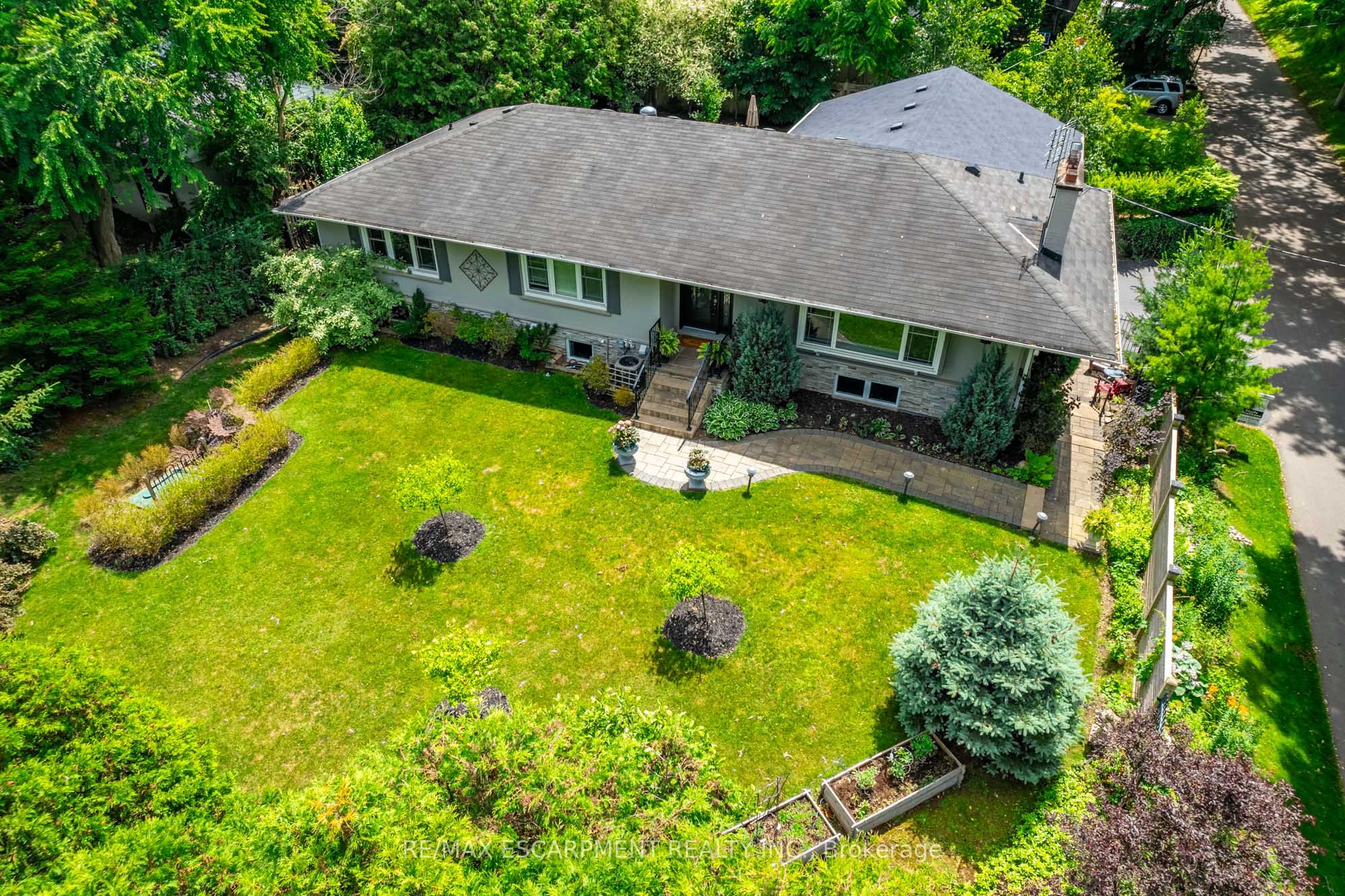 Additional image 2 of 4306 Lakeshore Road, Burlington, ON, L7L 1A8