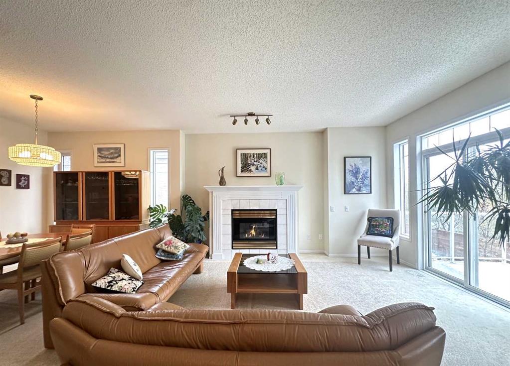 Additional image 3 of 12 Signal Hill Lane SW, Calgary, AB, T3H3N8