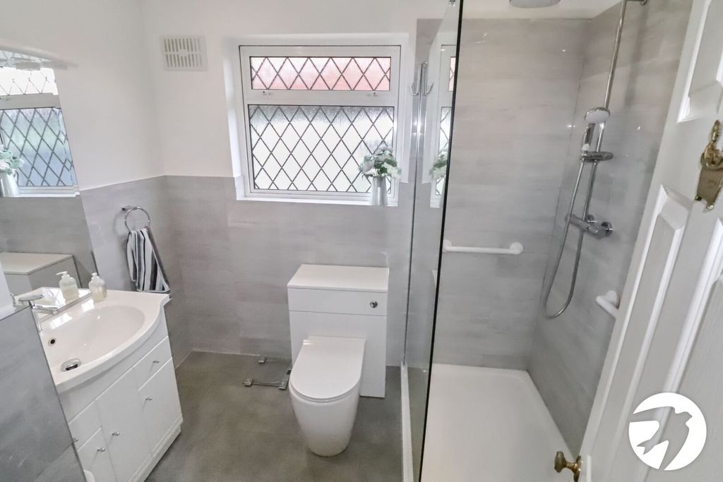 Additional image 8 of 2 bed bungalow for saleTrosley Road, Belvedere DA17