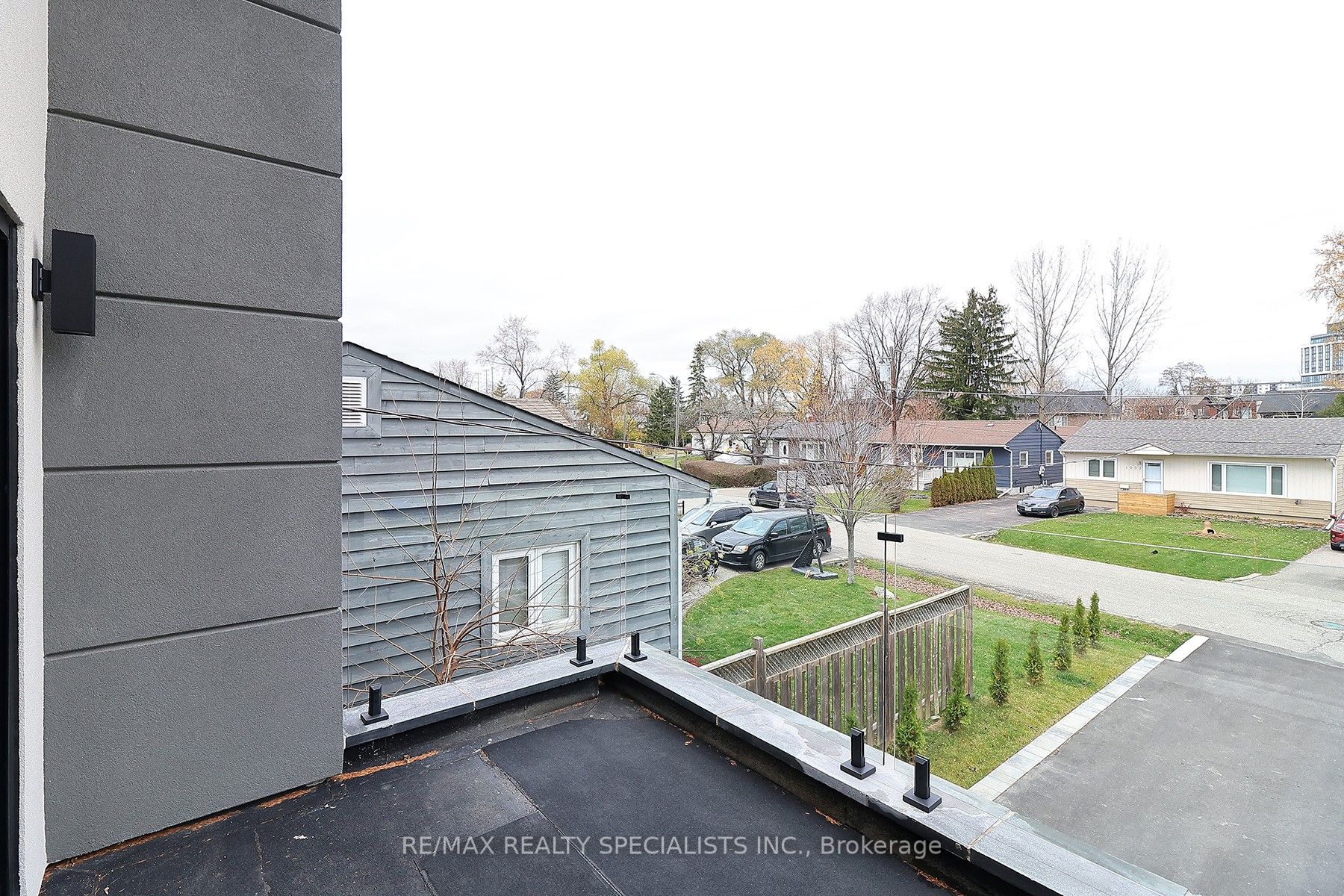 Additional image 6 of 1048 Roosevelt Road, Mississauga, ON, L5G 3Y8