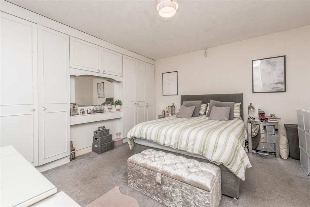 Additional image 14 of 3 bed terraced house for saleSwallow Crescent, Wortley, Leeds LS12