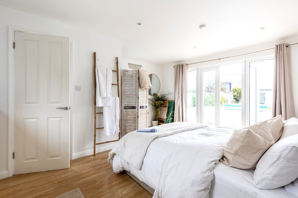 Additional image 20 of 2 bed bungalow for saleLa Grande Route Des Mielles, St. Ouen JE3