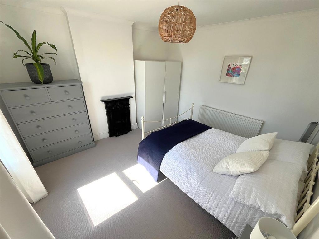 Additional image 11 of 2 bed end terrace house for saleSouthmead Road, Westbury-On-Trym, Bristol BS10