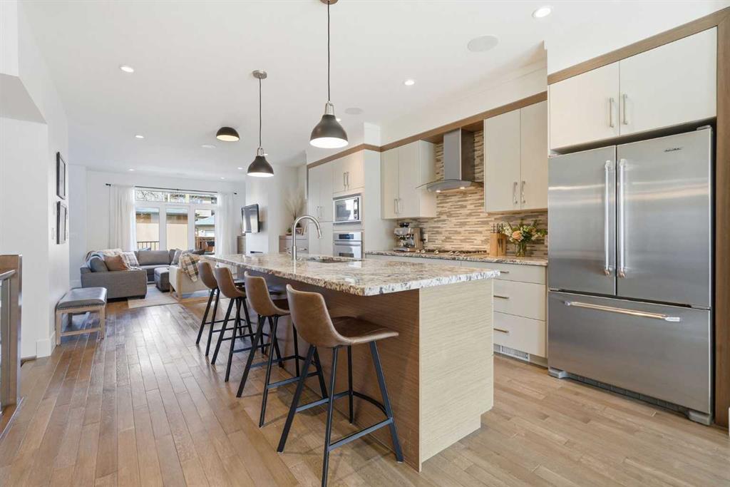 Additional image 5 of 2825 26 Street SW, Calgary, AB, T3E 2B1