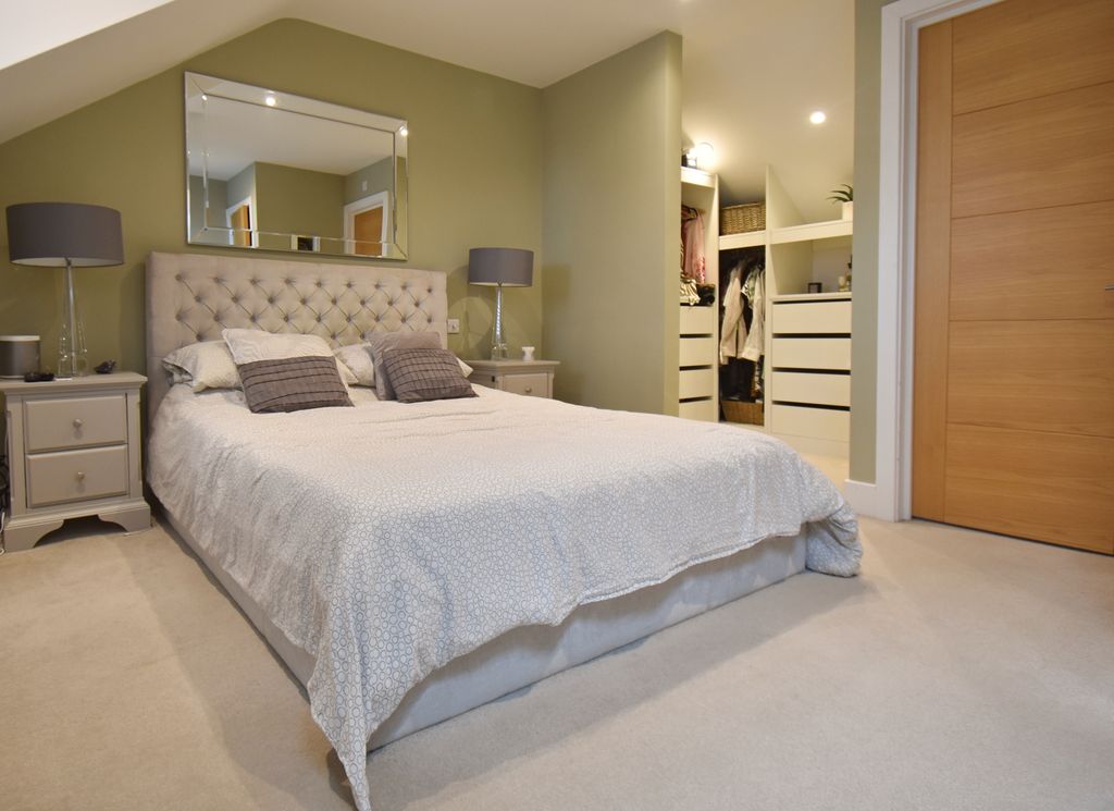 Additional image 6 of 5 bed detached house for saleDaneshill Court, Lychpit, Basingstoke RG24