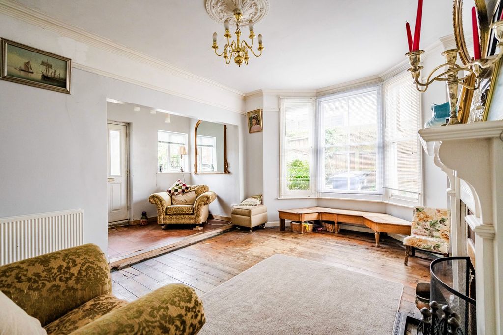 Additional image 3 of 5 bed semi-detached house for saleGrove Road, Beccles NR34