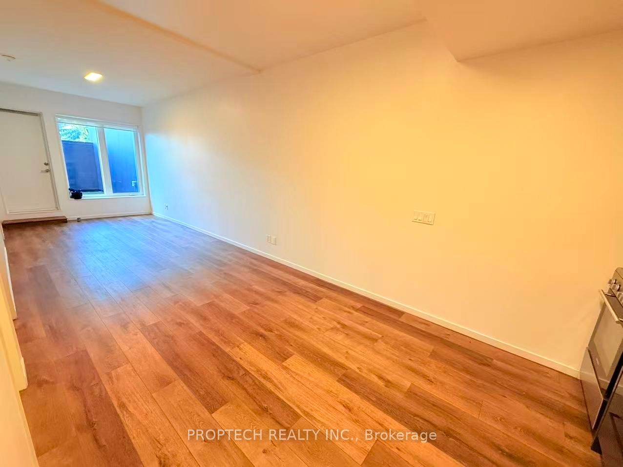 Additional image 3 of 205-377 Broadview Avenue, Toronto, ON, M4K 2M7