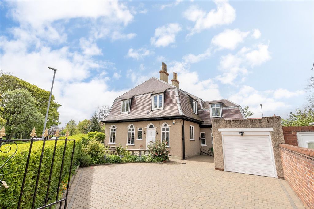 4 bed detached house for salePark View, Blyth NE24