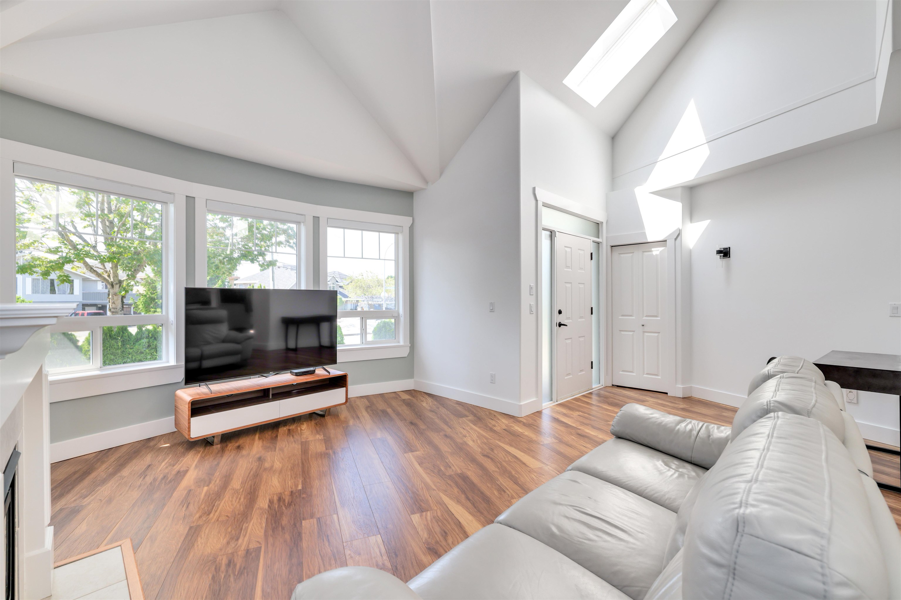 Additional image 3 of 6982 Barnard Drive, Richmond, BC, V7C 5T5