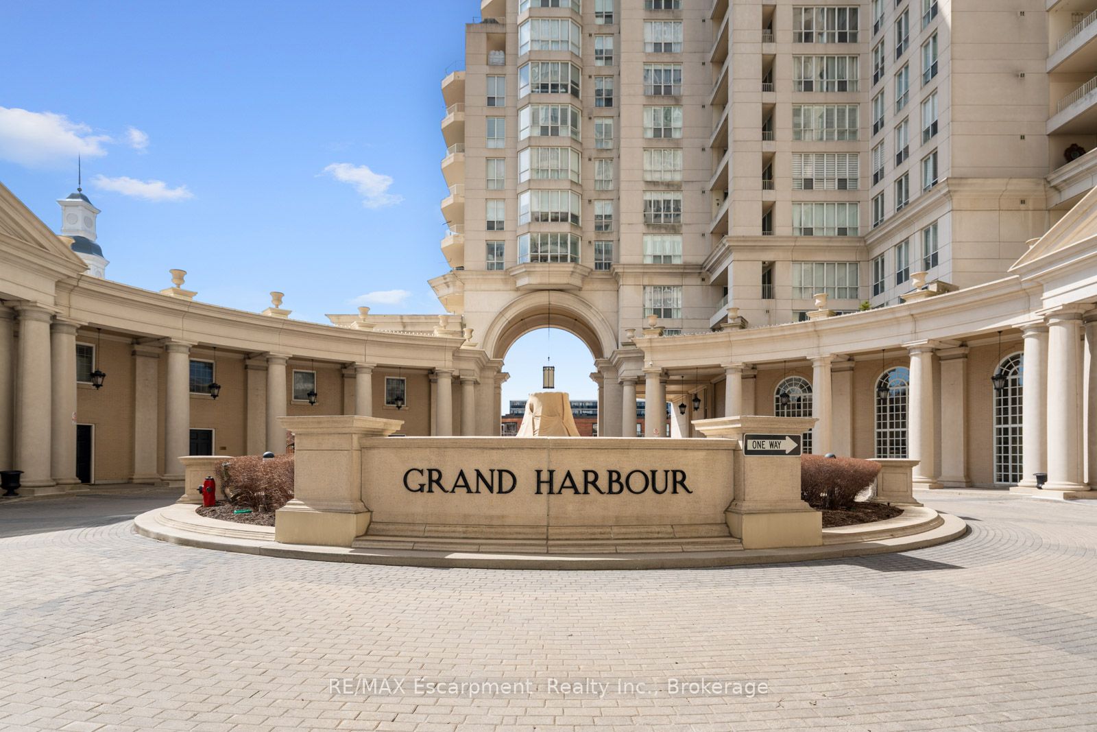 Additional image 3 of 301-2287 Lake Shore Road W, Toronto, ON, M8V 3Y1