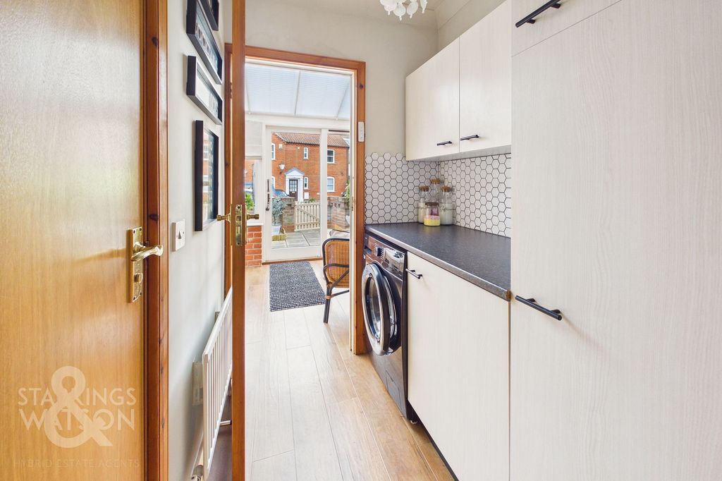 Additional image 9 of 2 bed terraced house for saleOld College Close, Beccles NR34
