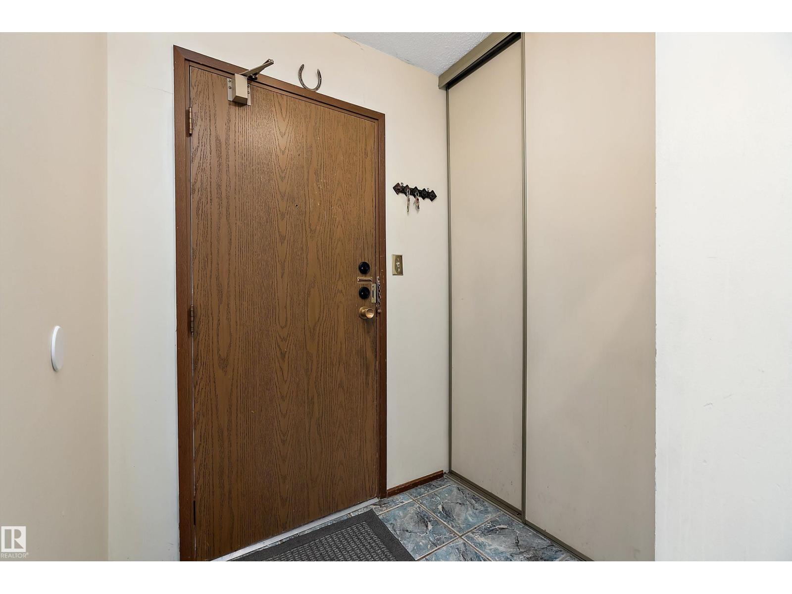 Additional image 4 of 401-10335 118 Street NW, Edmonton, AB, T5K1Y6
