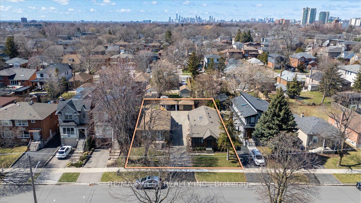 Additional image 3 of 200 & 204 Delta Street, Toronto, ON, M8W 4E4