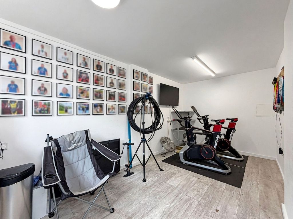 Additional image 21 of 3 bed semi-detached bungalow for saleTollgate Close, Caerphilly CF83